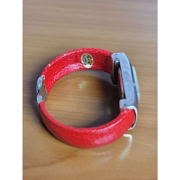Vintage Geneva Analog Wristwatch Red Cuff Band - Picture 7 of 7